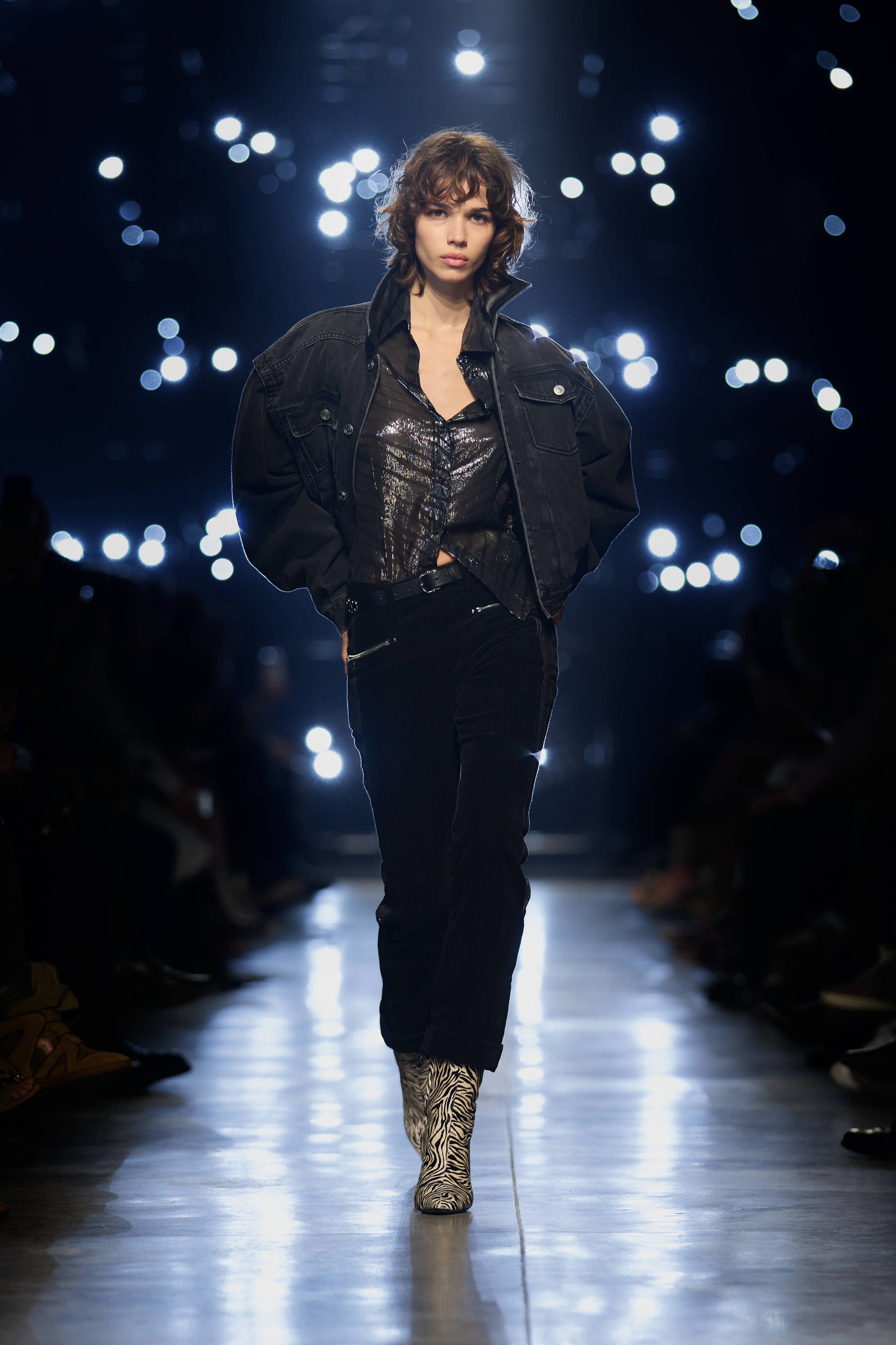 Look 51 [W26]